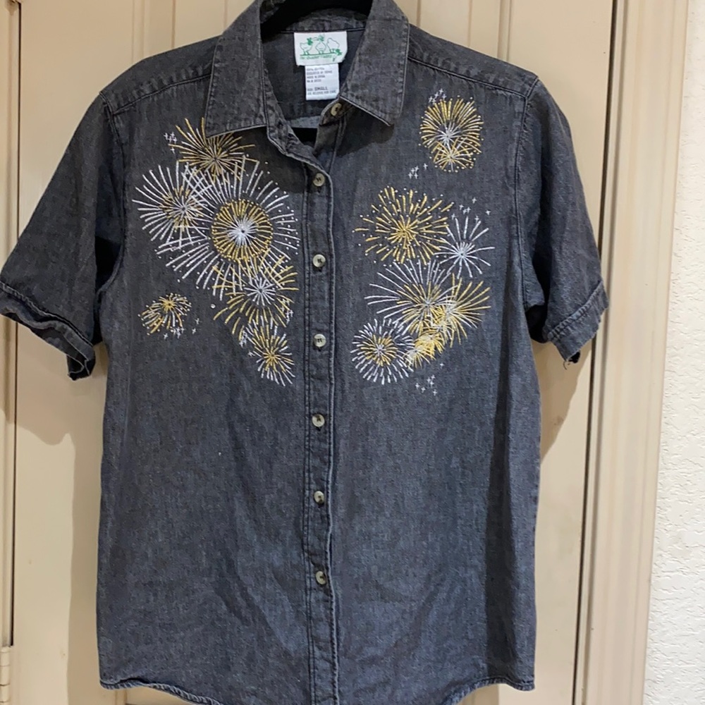 The Quacker Factory Button Down Shirt. - image 1